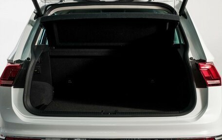 Volkswagen Tiguan II, 2021 год, 2 650 000 рублей, 14 фотография