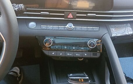 Hyundai Elantra, 2024 год, 2 699 000 рублей, 12 фотография