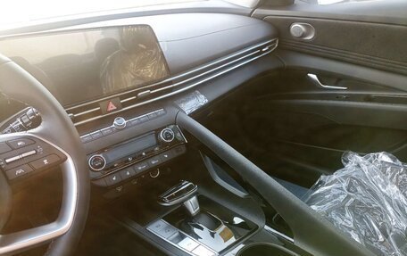 Hyundai Elantra, 2024 год, 2 699 000 рублей, 10 фотография