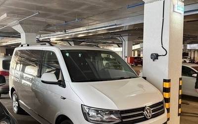 Volkswagen Multivan T6 рестайлинг, 2019 год, 4 100 000 рублей, 1 фотография