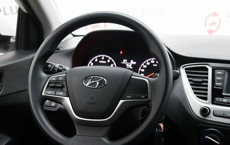 Hyundai Solaris II рестайлинг, 2020 год, 1 590 000 рублей, 11 фотография