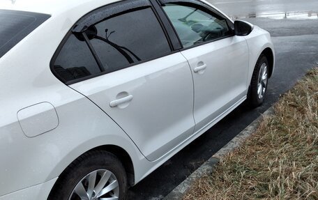 Volkswagen Jetta VI, 2013 год, 850 000 рублей, 4 фотография