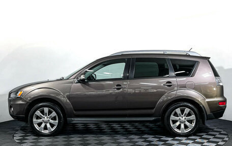 Mitsubishi Outlander III рестайлинг 3, 2009 год, 1 097 000 рублей, 8 фотография