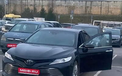 Toyota Camry, 2021 год, 2 800 000 рублей, 1 фотография