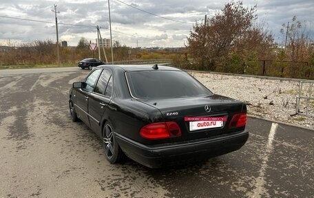 Mercedes-Benz E-Класс, 1998 год, 450 000 рублей, 3 фотография
