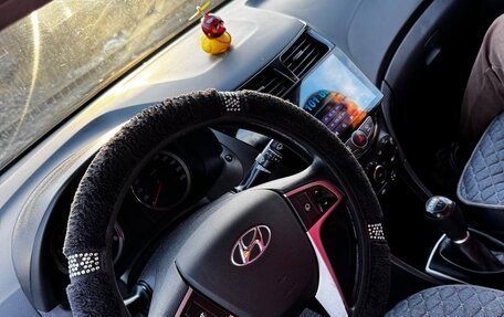 Hyundai Solaris II рестайлинг, 2016 год, 899 000 рублей, 2 фотография