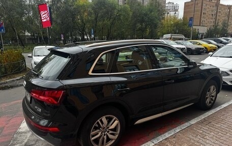 Audi Q5, 2018 год, 2 700 000 рублей, 2 фотография