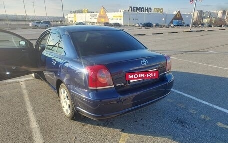 Toyota Avensis III рестайлинг, 2008 год, 777 000 рублей, 2 фотография