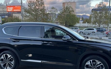 Hyundai Santa Fe IV, 2019 год, 3 250 000 рублей, 2 фотография