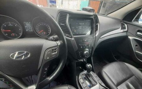 Hyundai Santa Fe III рестайлинг, 2013 год, 2 100 000 рублей, 4 фотография