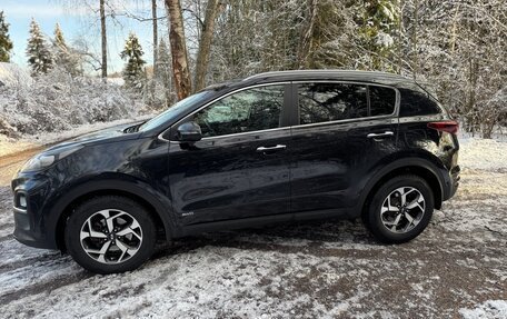 KIA Sportage IV рестайлинг, 2020 год, 2 250 000 рублей, 1 фотография