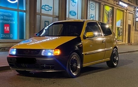 Volkswagen Polo III рестайлинг, 1999 год, 400 000 рублей, 1 фотография