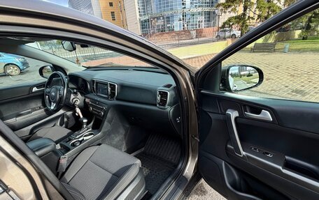 KIA Sportage IV рестайлинг, 2018 год, 2 500 000 рублей, 14 фотография