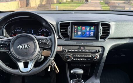 KIA Sportage IV рестайлинг, 2018 год, 2 500 000 рублей, 15 фотография