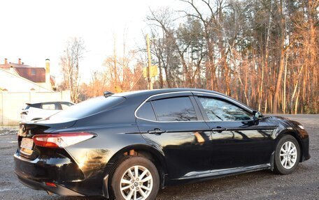 Toyota Camry, 2018 год, 2 670 000 рублей, 4 фотография