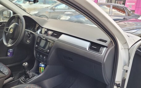 Skoda Rapid I, 2019 год, 800 000 рублей, 6 фотография