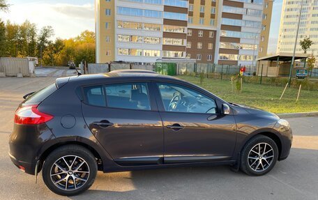 Renault Megane III, 2013 год, 800 000 рублей, 3 фотография