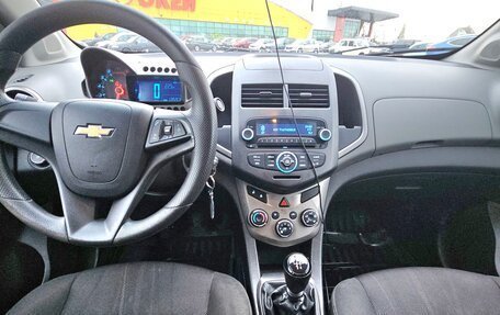 Chevrolet Aveo III, 2013 год, 510 000 рублей, 3 фотография