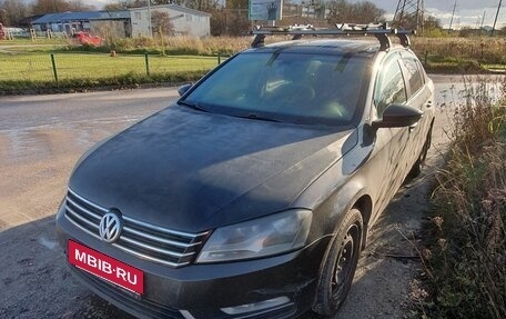 Volkswagen Passat B7, 2011 год, 620 000 рублей, 2 фотография