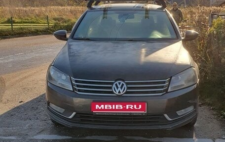 Volkswagen Passat B7, 2011 год, 620 000 рублей, 1 фотография