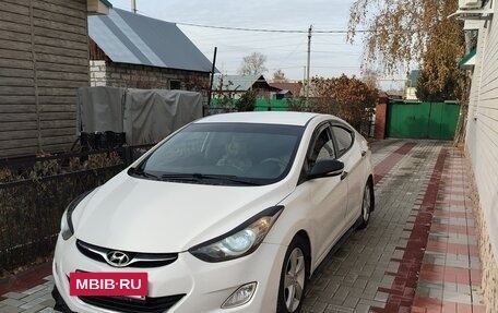 Hyundai Avante, 2012 год, 900 000 рублей, 9 фотография