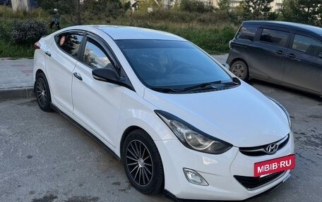 Hyundai Avante, 2012 год, 900 000 рублей, 17 фотография