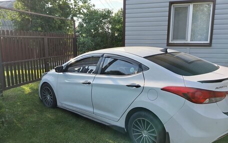 Hyundai Avante, 2012 год, 900 000 рублей, 18 фотография