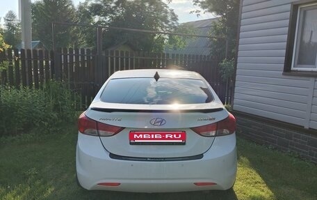 Hyundai Avante, 2012 год, 900 000 рублей, 20 фотография
