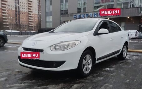 Renault Fluence I, 2012 год, 730 000 рублей, 2 фотография