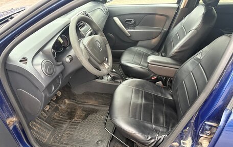 Renault Logan II, 2015 год, 450 000 рублей, 3 фотография