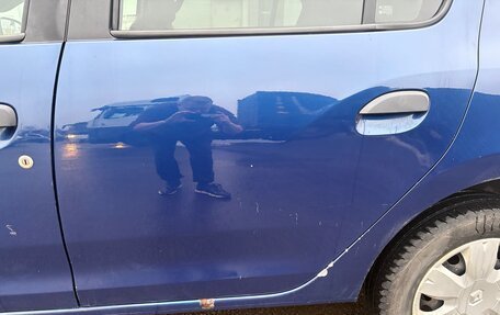 Renault Logan II, 2015 год, 450 000 рублей, 20 фотография