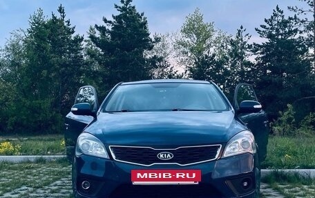 KIA cee'd I рестайлинг, 2011 год, 540 000 рублей, 2 фотография