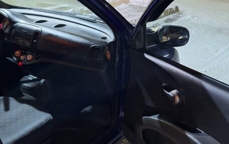 Nissan Micra III, 2005 год, 450 000 рублей, 11 фотография