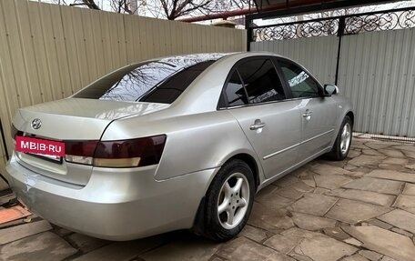 Hyundai Sonata VI, 2005 год, 640 000 рублей, 3 фотография