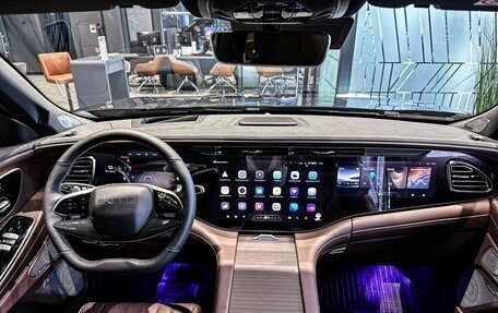 CheryExeed VX, 2024 год, 5 640 000 рублей, 8 фотография