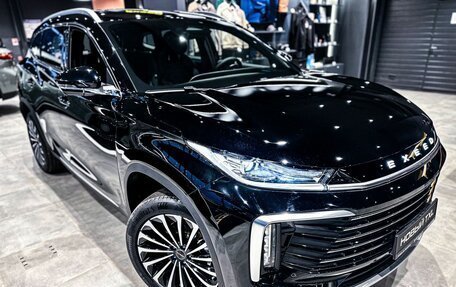 CheryExeed TXL, 2024 год, 3 800 000 рублей, 2 фотография