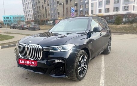 BMW X7, 2019 год, 9 799 000 рублей, 2 фотография