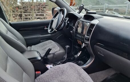 Toyota Land Cruiser Prado 120 рестайлинг, 2008 год, 2 200 000 рублей, 3 фотография