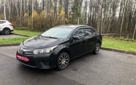 Toyota Corolla, 2014 год, 1 050 000 рублей, 5 фотография