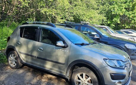 Renault Sandero II рестайлинг, 2016 год, 700 000 рублей, 6 фотография