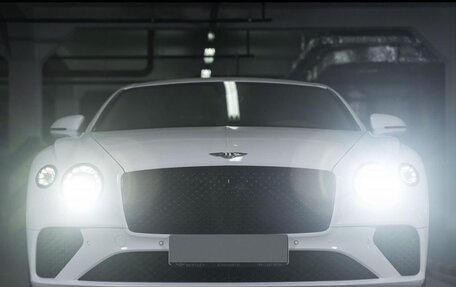 Bentley Continental GT III, 2020 год, 23 900 000 рублей, 3 фотография