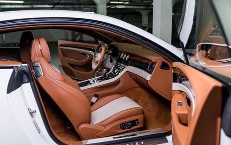 Bentley Continental GT III, 2020 год, 23 900 000 рублей, 7 фотография