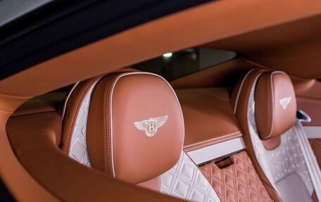 Bentley Continental GT III, 2020 год, 23 900 000 рублей, 16 фотография