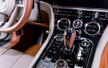 Bentley Continental GT III, 2020 год, 23 900 000 рублей, 11 фотография