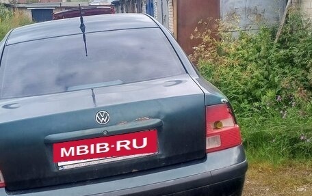 Volkswagen Passat B5+ рестайлинг, 1996 год, 100 000 рублей, 2 фотография