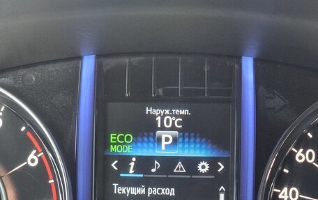 Toyota Fortuner II, 2018 год, 3 000 000 рублей, 15 фотография