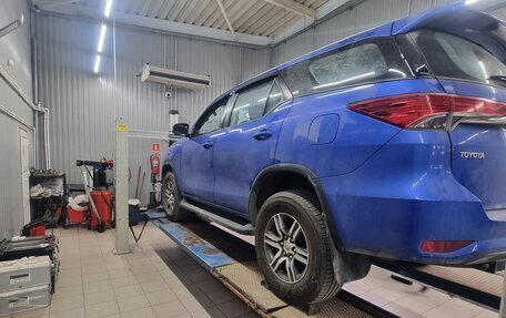 Toyota Fortuner II, 2018 год, 3 000 000 рублей, 13 фотография