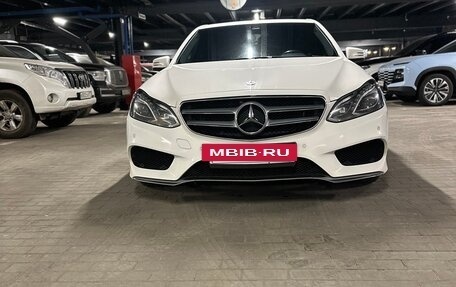Mercedes-Benz E-Класс, 2013 год, 2 200 000 рублей, 2 фотография