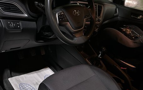 Hyundai Solaris II рестайлинг, 2019 год, 850 000 рублей, 6 фотография