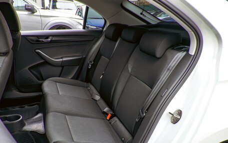 Skoda Rapid I, 2018 год, 1 190 000 рублей, 9 фотография